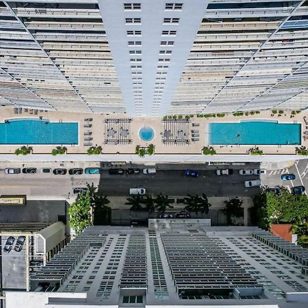 Miami Vice Oceanfront Sky Villa Extérieur photo