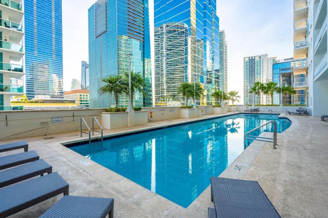 Miami Vice Oceanfront Sky Villa Extérieur photo