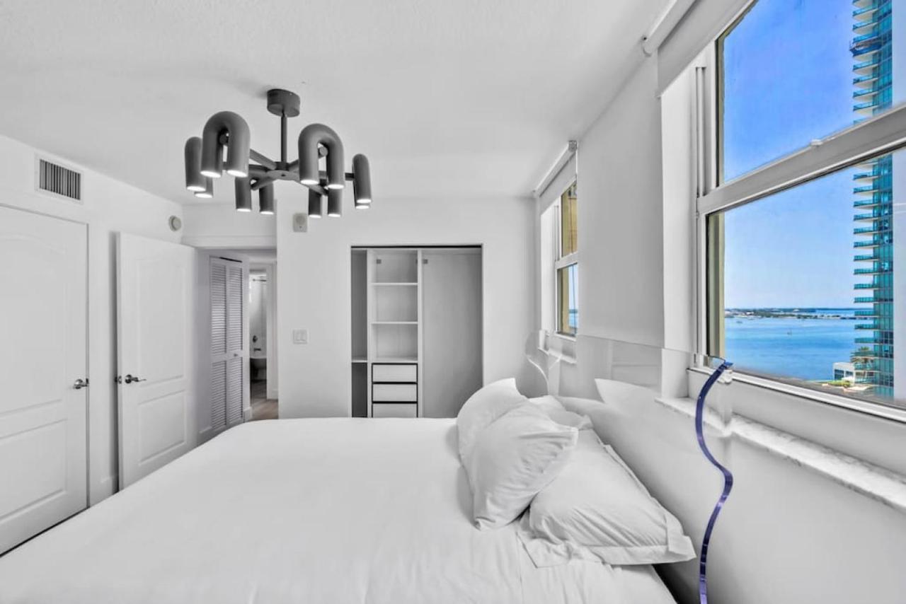 Miami Vice Oceanfront Sky Villa Extérieur photo